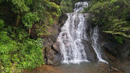 bomanbudo-waterfalls-guide