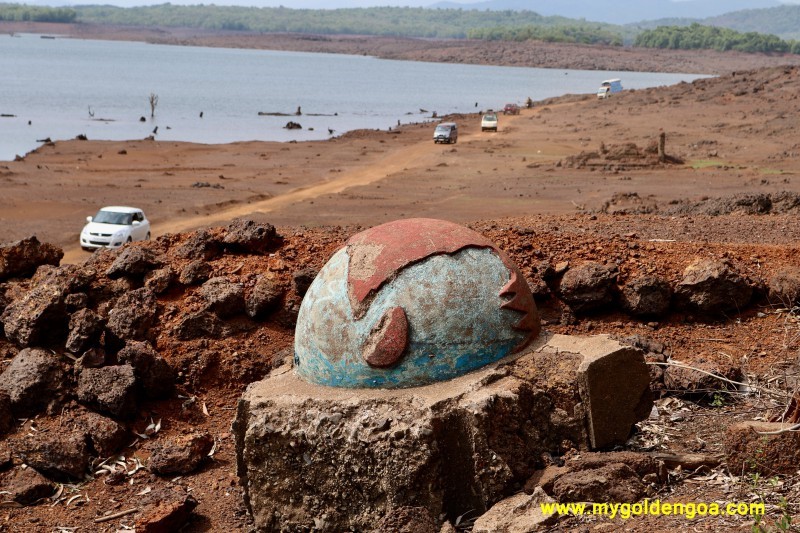 mysterious-submerged-goan-village