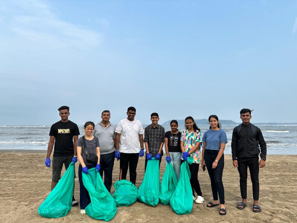 IHCL-Beach cleaning drive